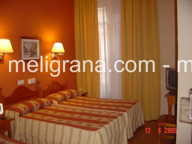 Hostal Larios