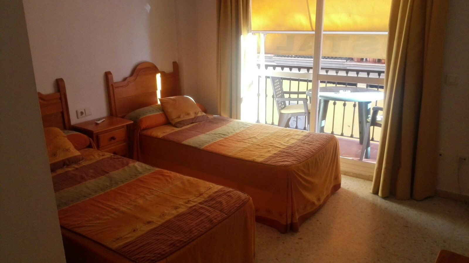 Hostal Marbella Travelers