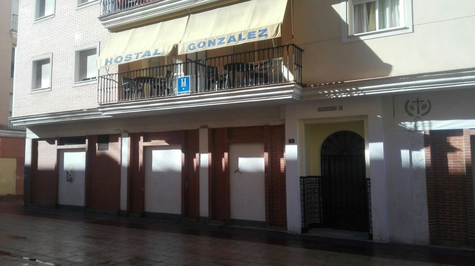 Hostal Marbella Travelers