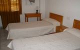 Hostal Casa de Huéspedes El Almendro