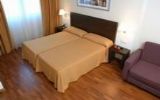 Hotel Vora Fira